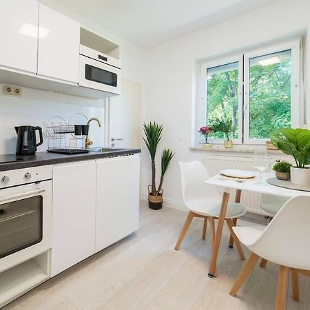 Eg Rechts -Wunderschone 80M² Grosse 3-Zimmer City Wohnung Nahe Salzburg فريلاسنغ المظهر الخارجي الصورة